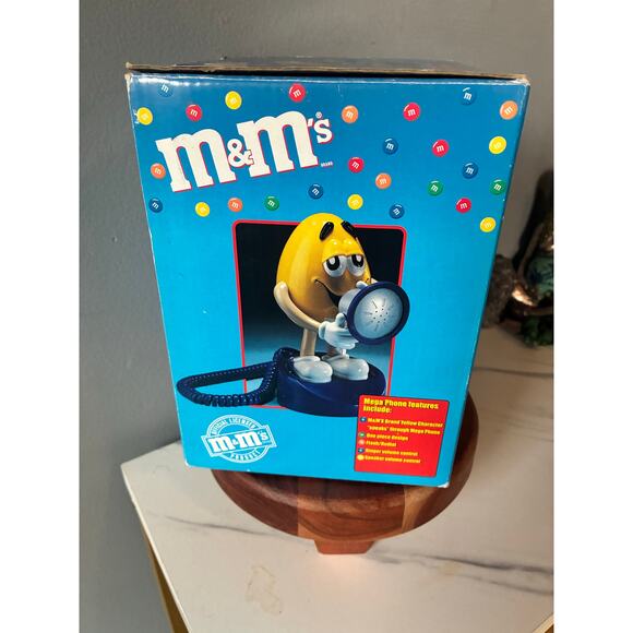 M&M’s Yellow Character Telephone Mega Phone w/ Box Works Novelty Candy Display - Picture 9 of 11